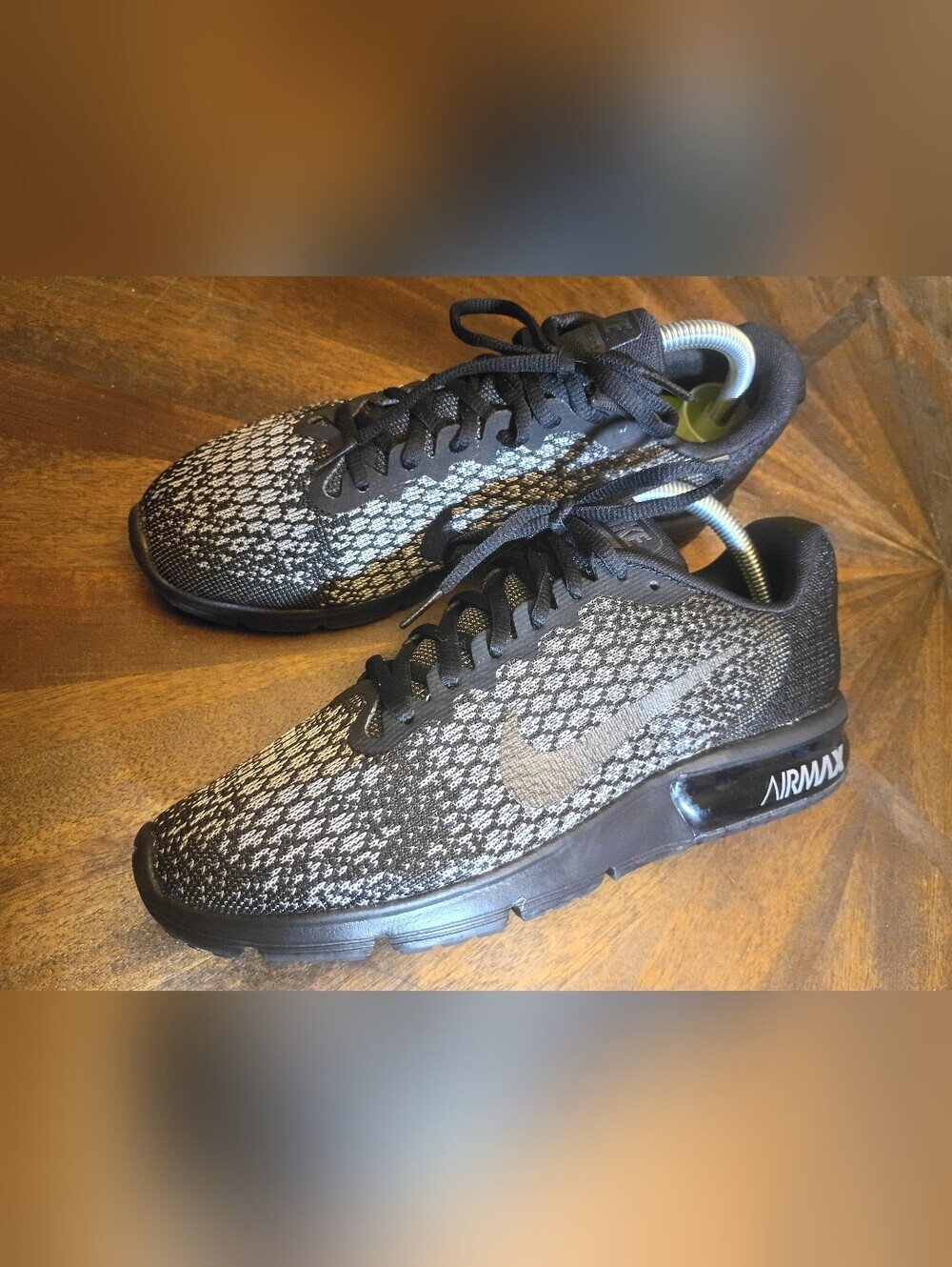 Nike Air Max Sequent 2 Black White Running Shoes Women’s Size 8.5 Knit Sneakers